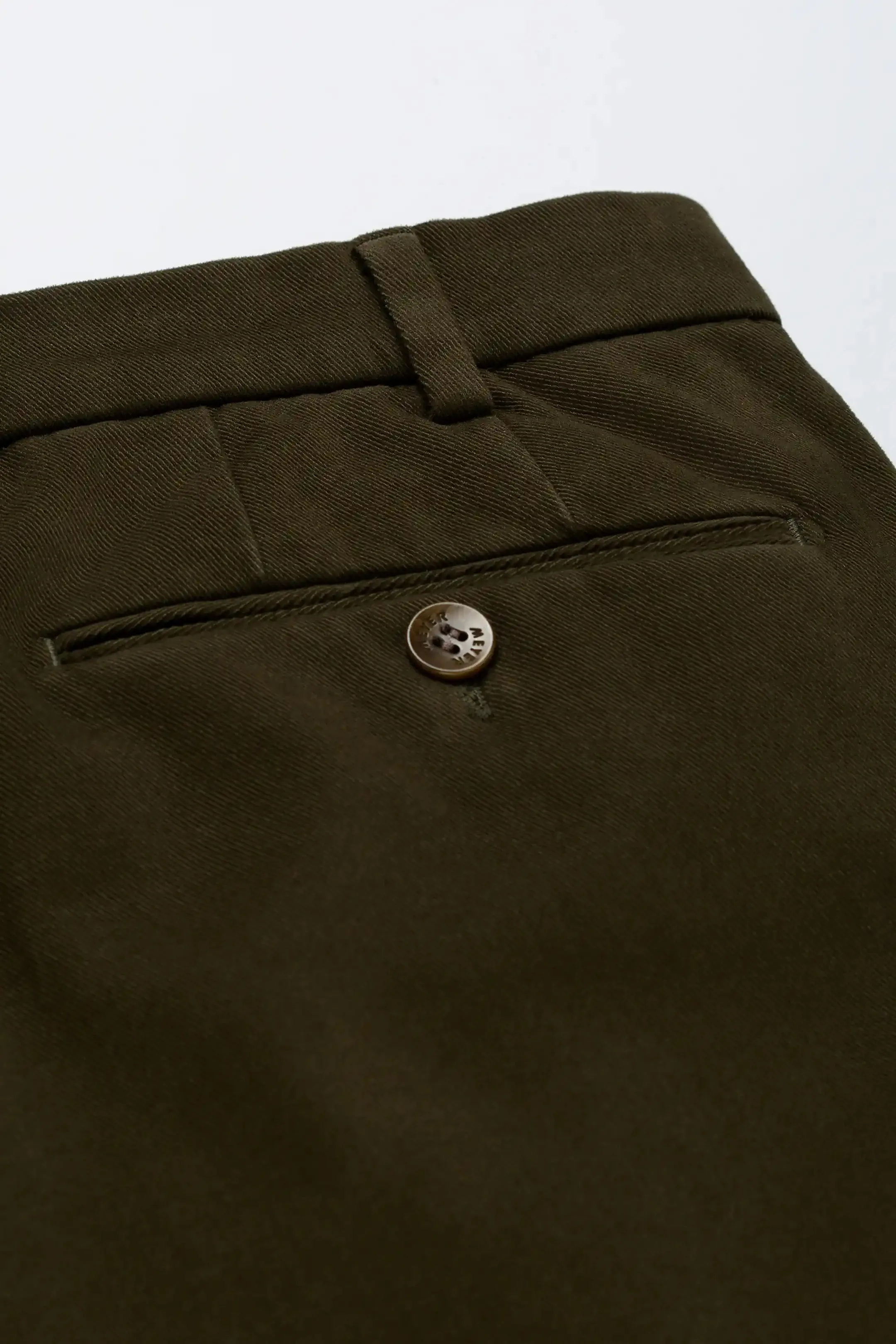40% OFF - MEYER Exclusive Bonn Trousers - 8572 Luxury Twill Cotton Chino - Laurel Green - Size: UK 36 SHORT