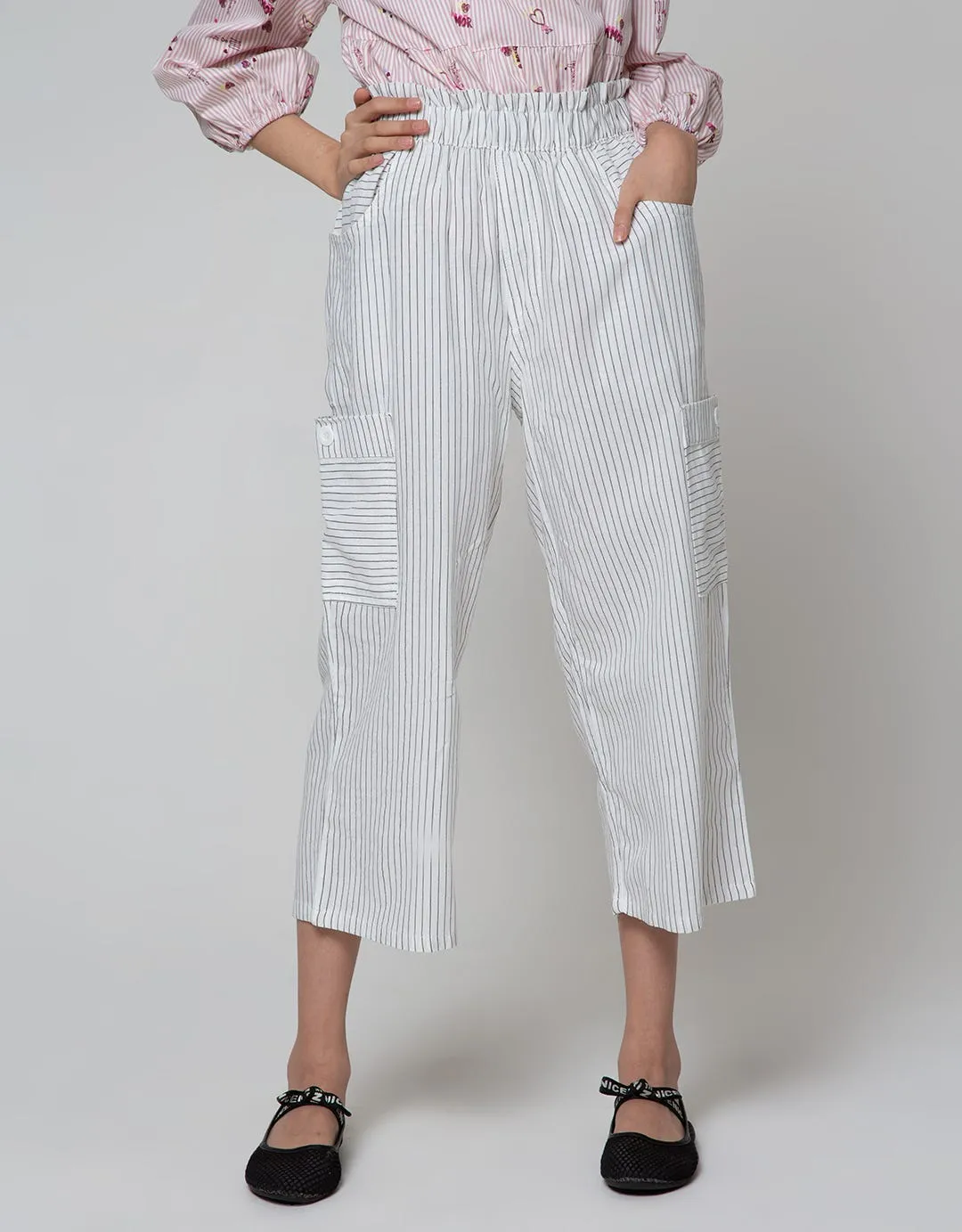 Aero Pants Capri Motif Salur