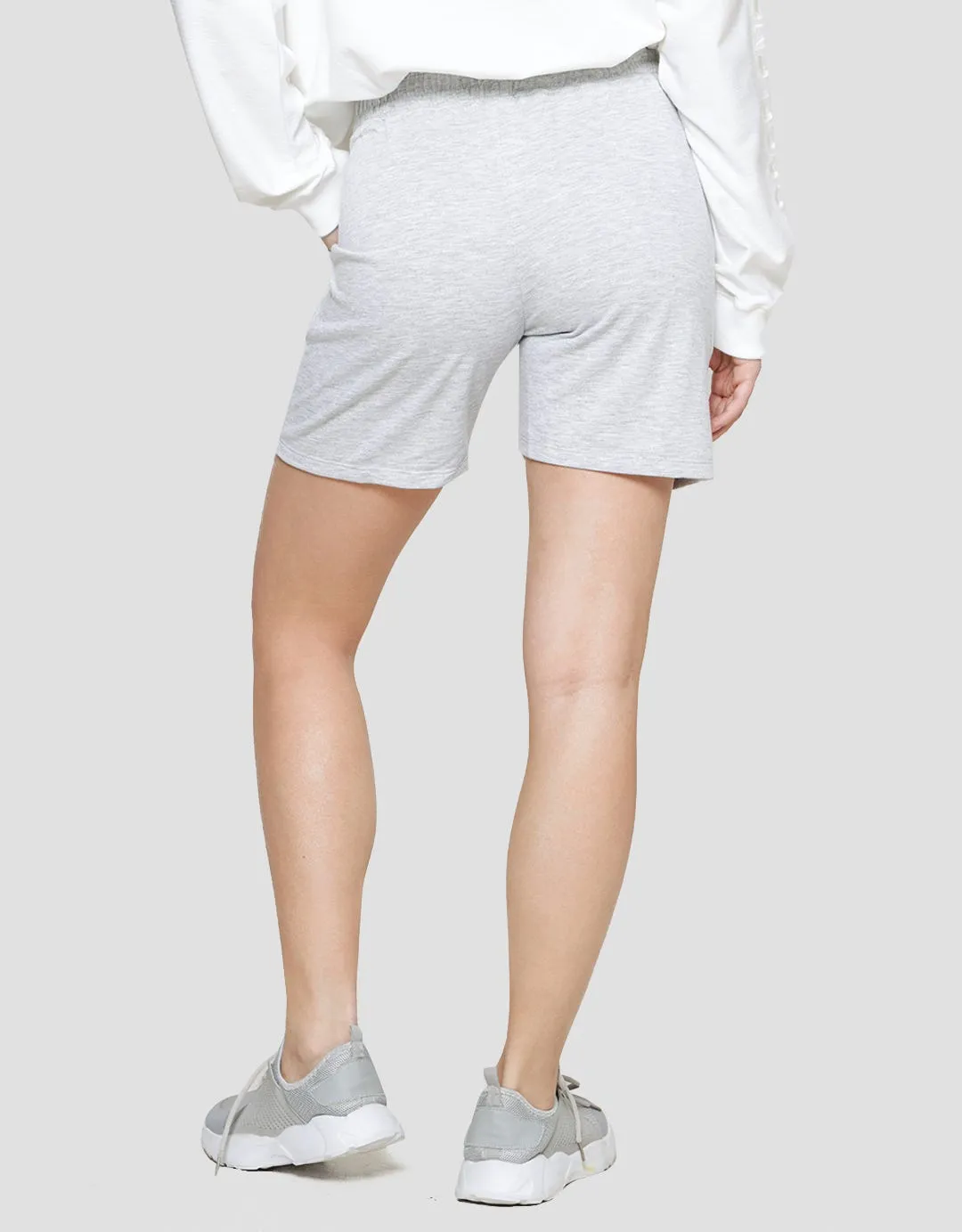 American Jeans Round Wording Celana Pendek Wanita