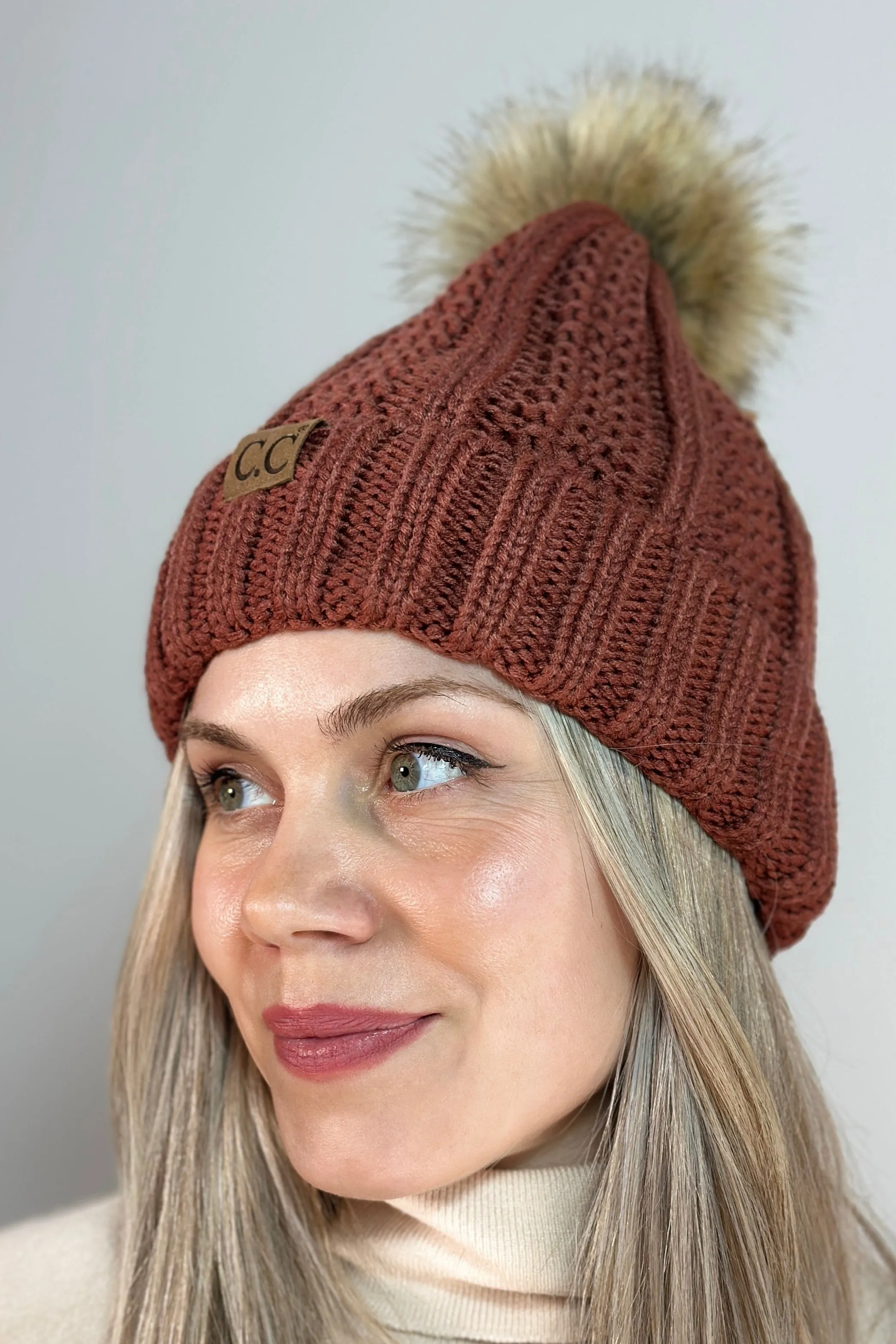 Cable Knit Beanie Fur Pom