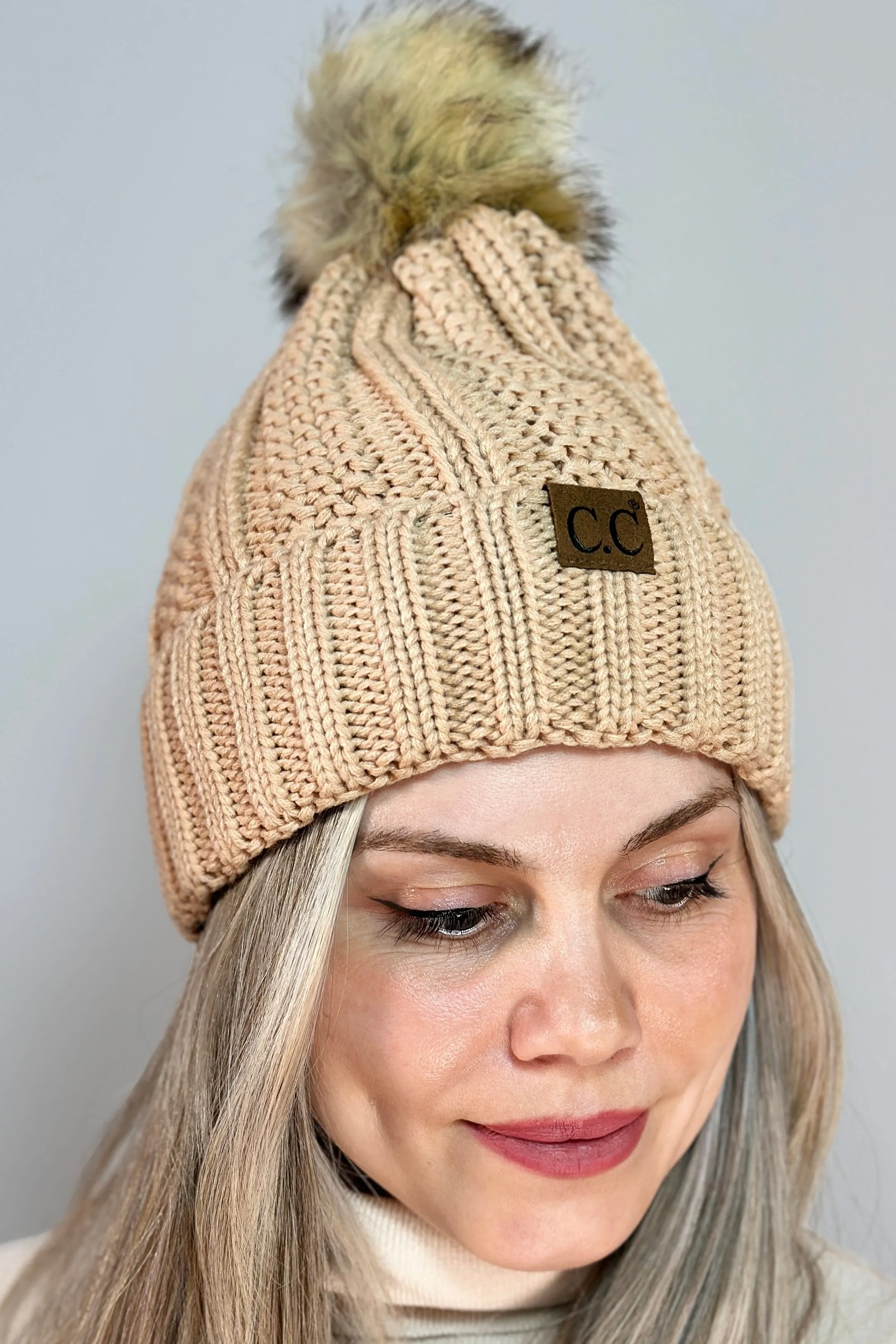Cable Knit Beanie Fur Pom