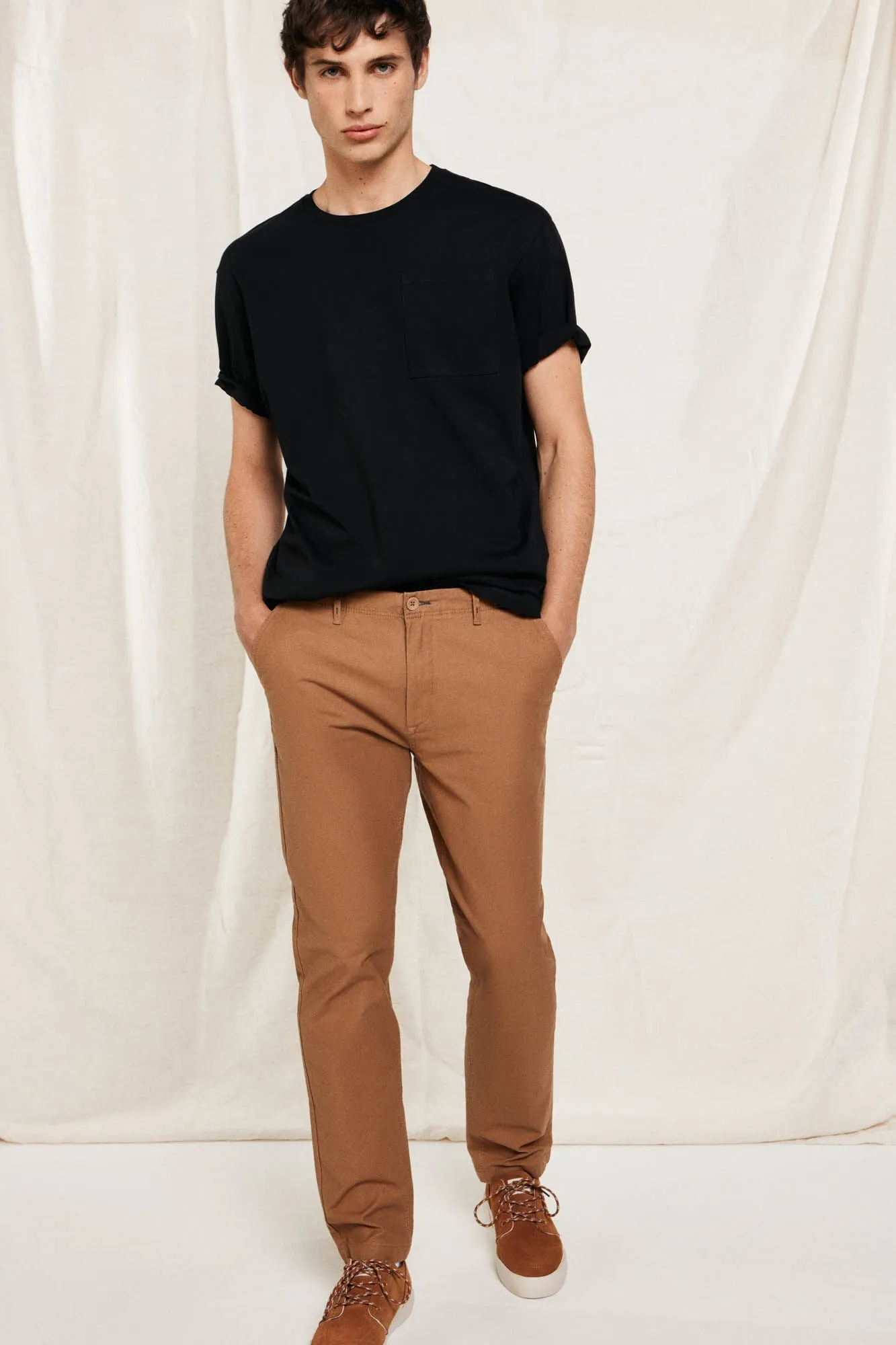 Chinos