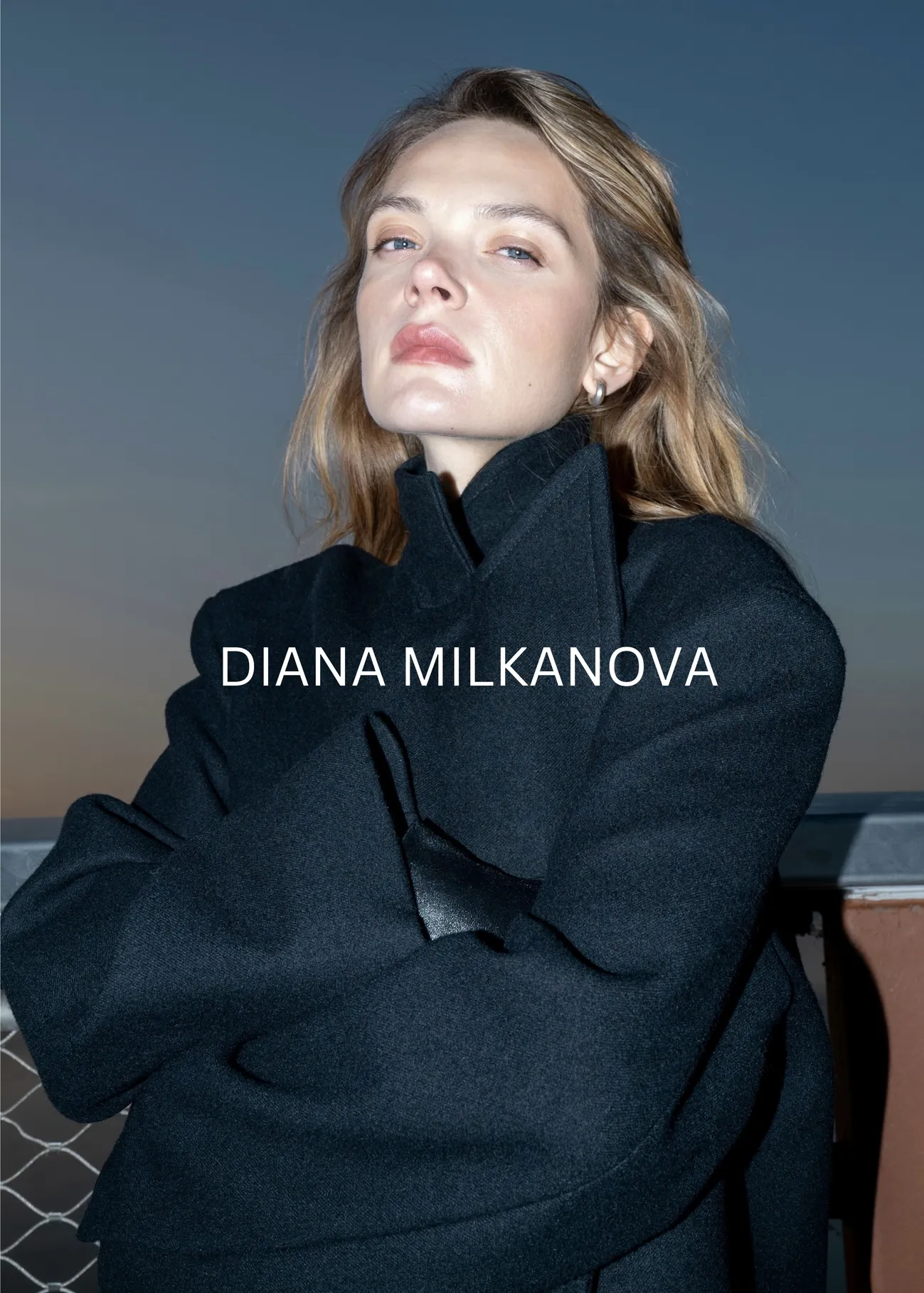 Classic Coat in black