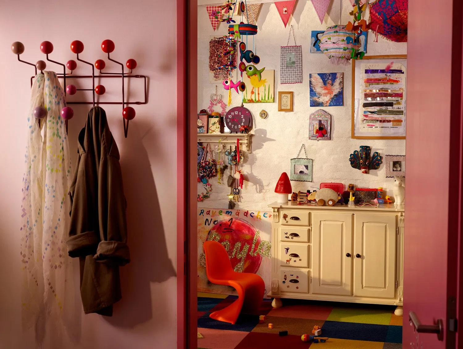 Eames Hang It All