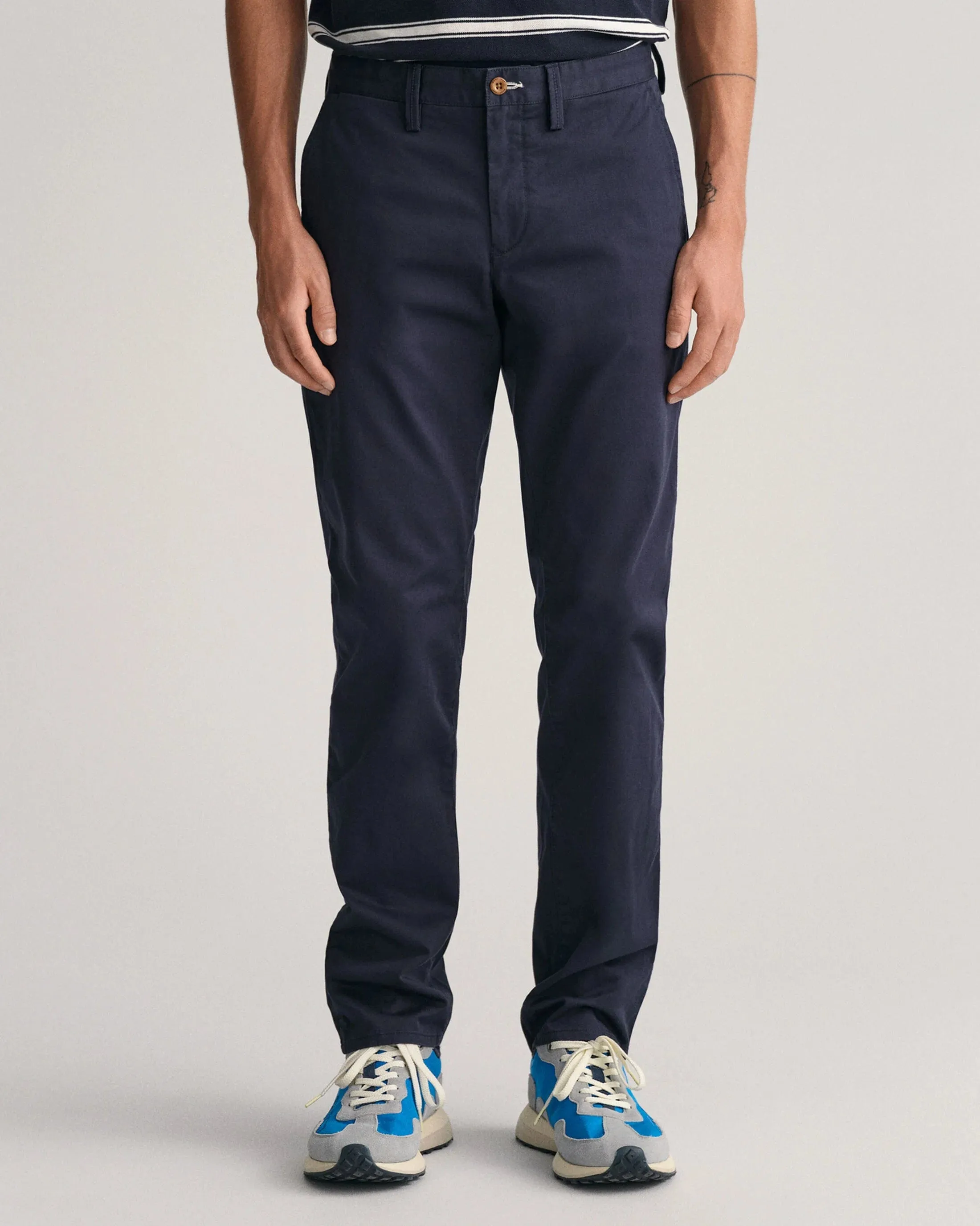 Gant Slim Fit Twill Chinos in Navy