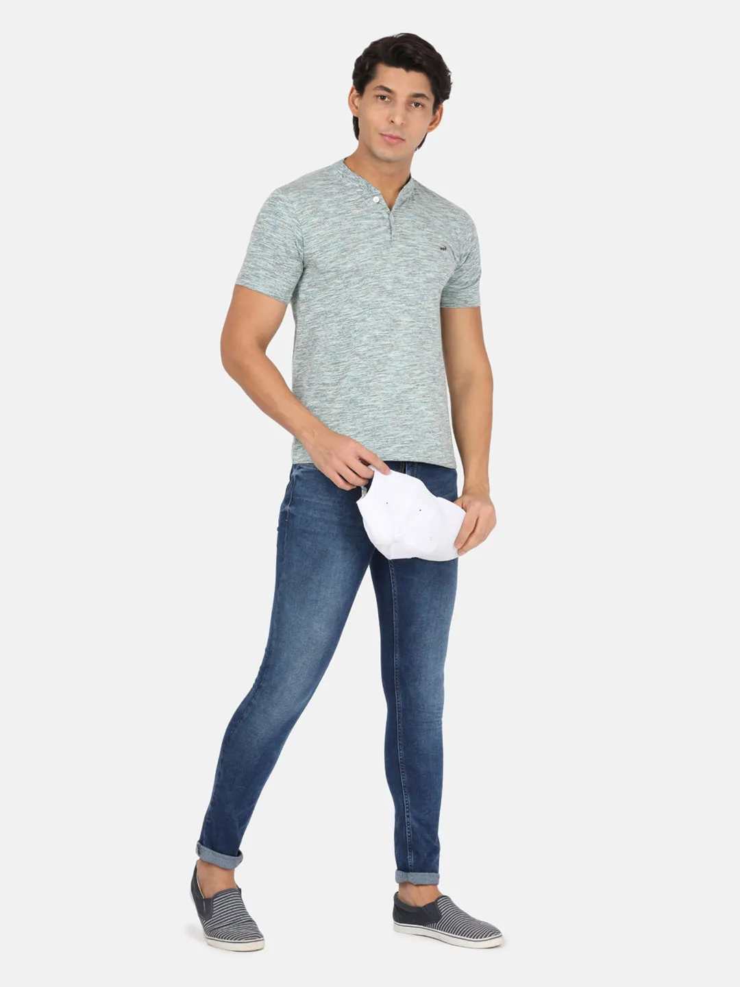 Green Solid Slim Fit T-Shirt