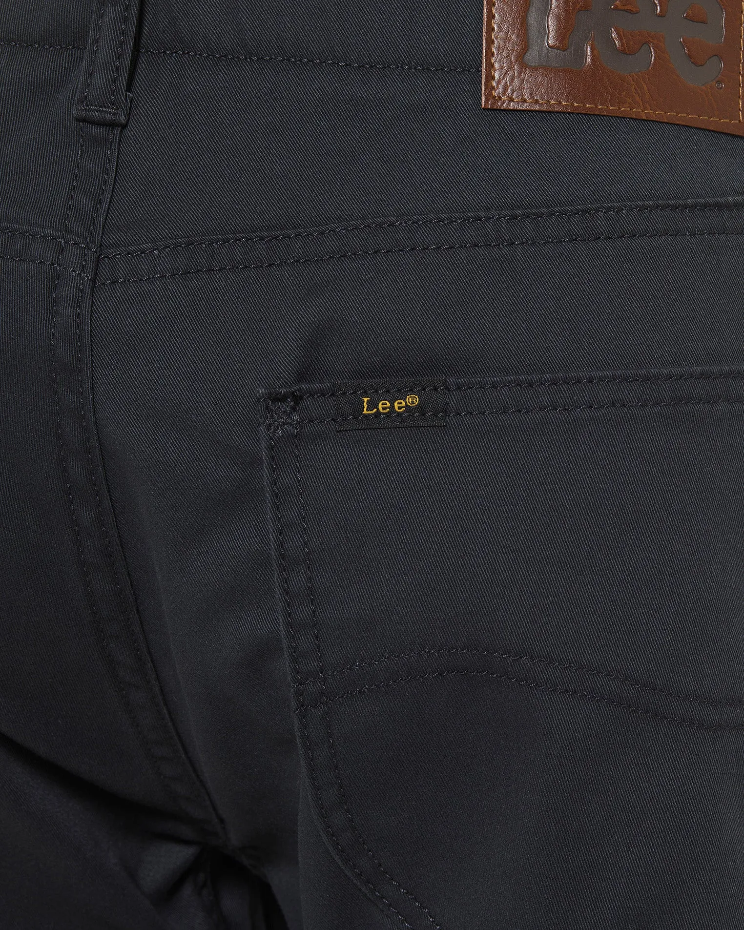 Lee Straight Fit Extreme Motion Mens Cotton Twill Trousers - Navy