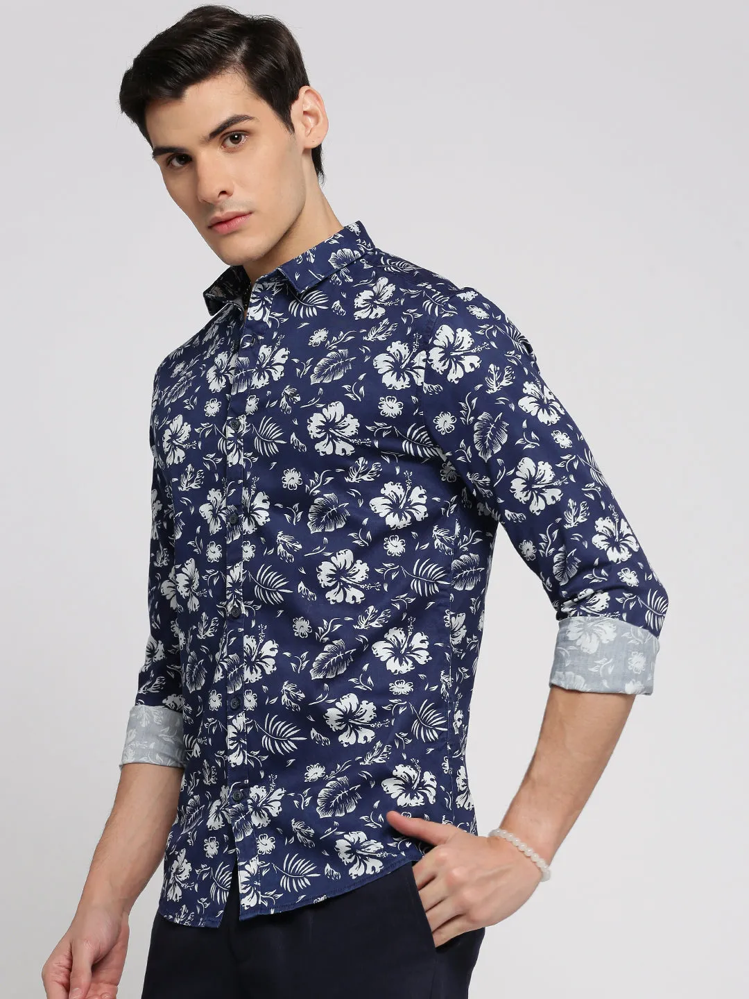 Men Navy Blue Spread Collar Floral Shirt