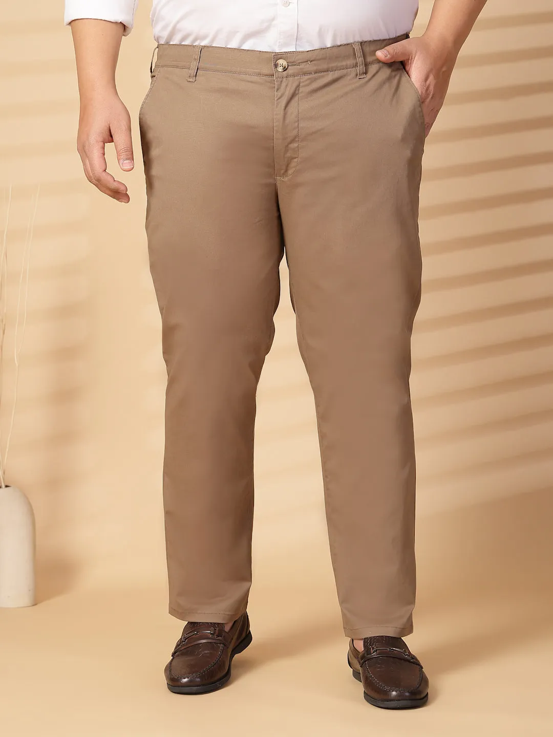 Men Regular Fit Mid-Rise Cotton Chinos Trousers