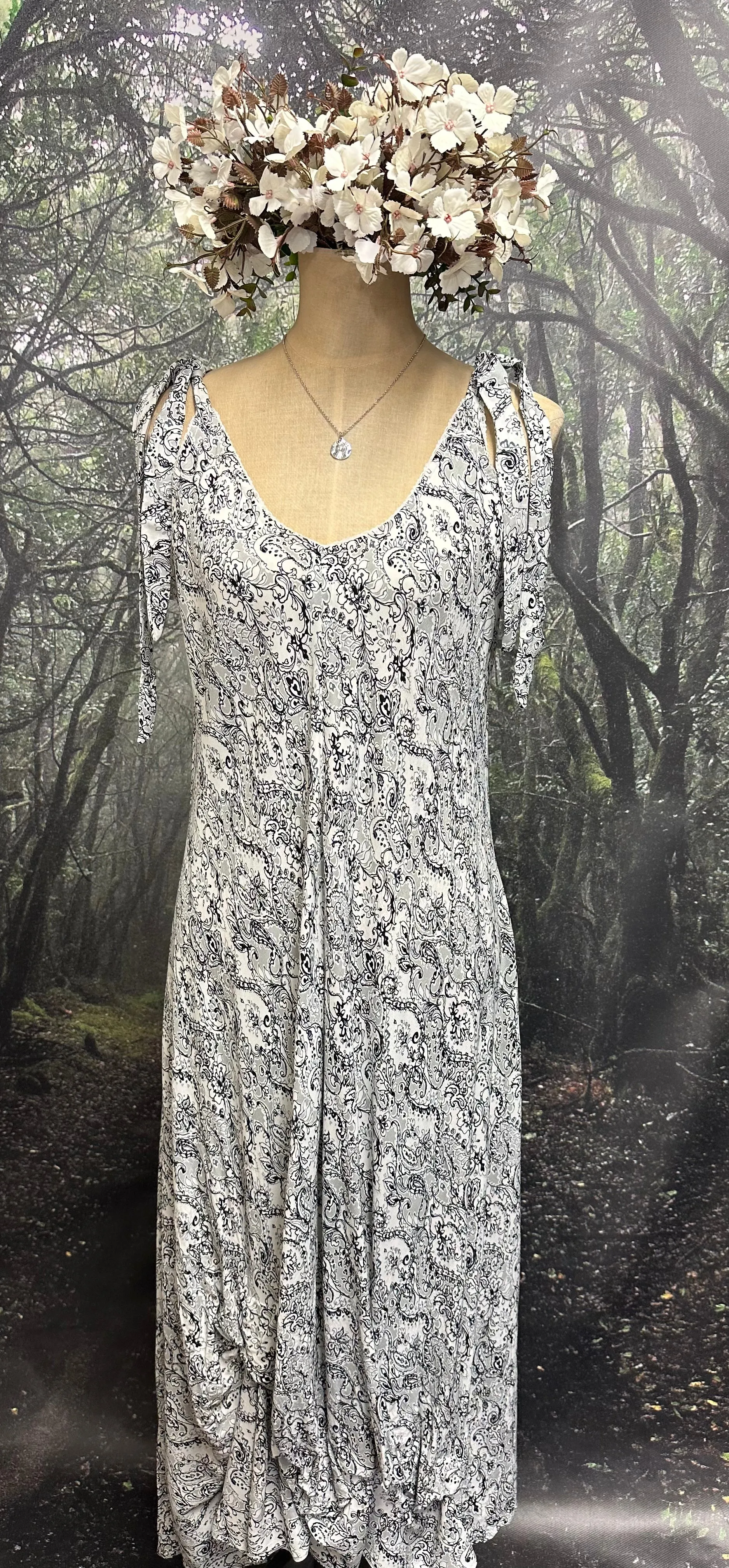 Rayon white and black slip dress