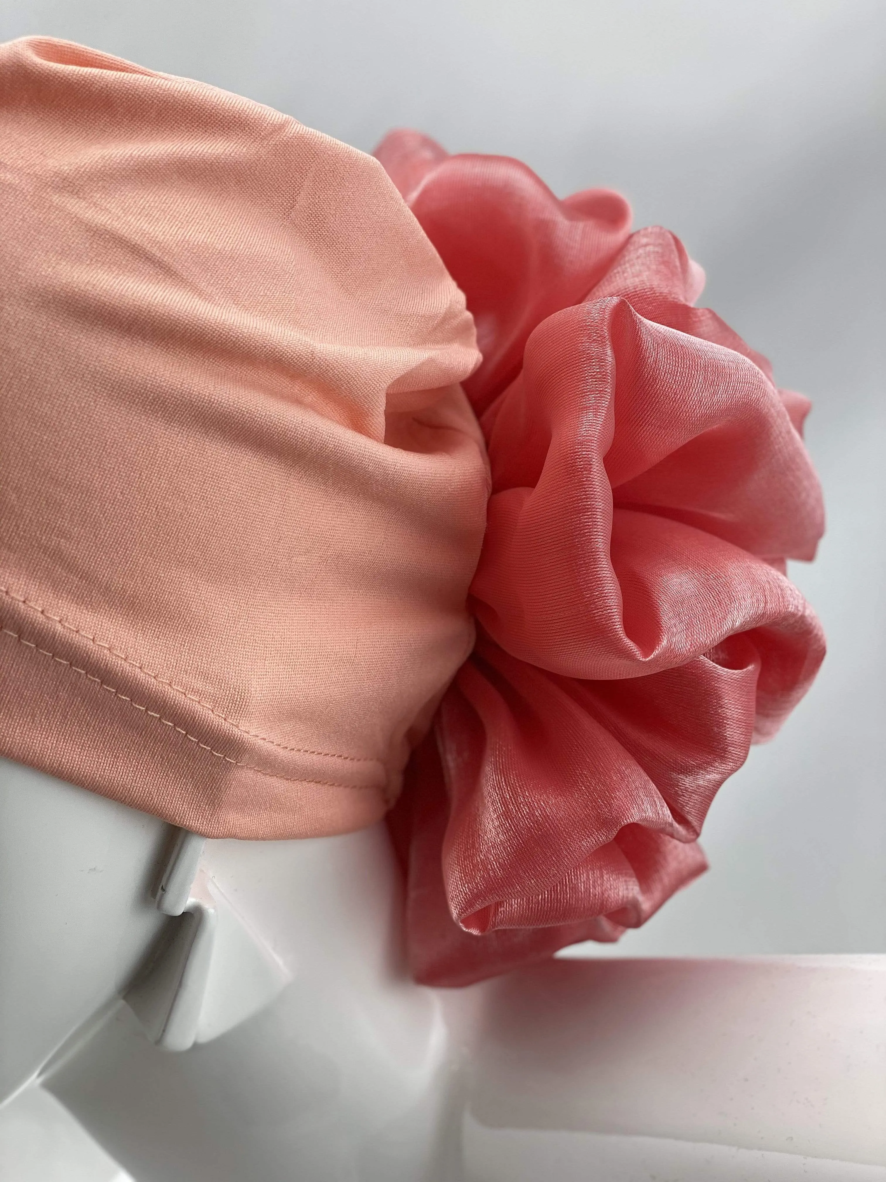 Volumizing Scrunchie Cap - Peaches