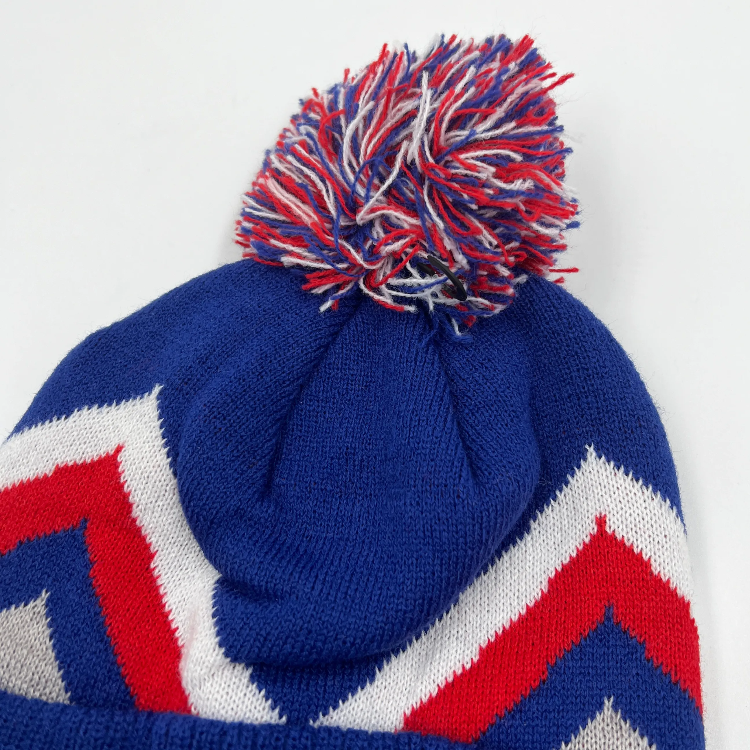 Youth New Era Buffalo Bills Zig Zag Winter Pom Pom Hat